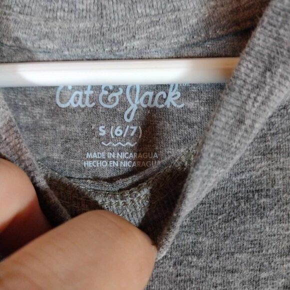 Cat & Jack Tee Shirt Boys Size Small 6-7 Grey Short Sleeve Crew Neck - Picture 7 of 9